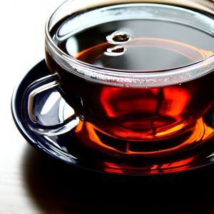 Was wirklich gegen Husten und Hustenreiz hilft ist ein heißer Tee